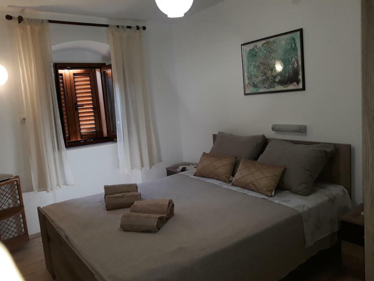 Paradise Apartment - Old Town Rab Rab Town Luaran gambar
